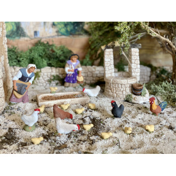 Santon Femme à la poule 6-7 cm Santon Femme à la poule 6-7 cm